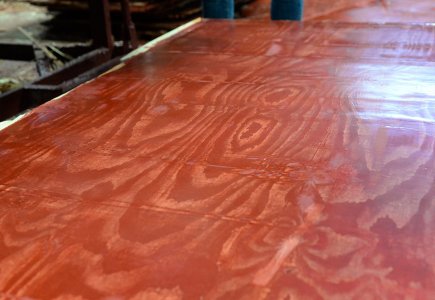 *質(zhì)建筑模板