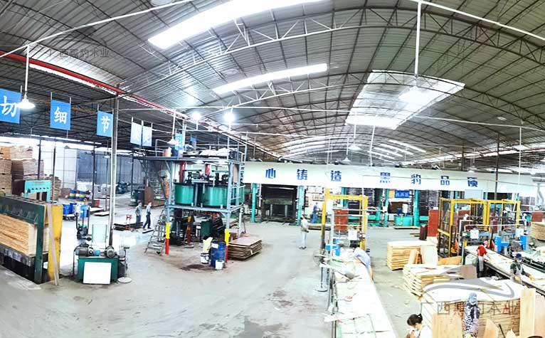 南寧市千百林木業(yè)有限公司